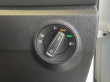 ロータリー式のライトスイッチはAutoライト機能付です。