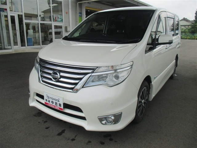 日産 セレナ 