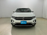 VWは小さな車も、大きな車も、平等です。クラスによって品質や安全性に差を付けない。ボディ剛性と精度、重厚なドアの音はどの車種も共通です。是非一度体感してみて下さい。