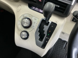 発進時から滑らかに加速する無段階変速のCVTはストップ&ゴーの多い街の中も快適です