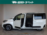 両側パワースライドドア付きだから、狭い駐車スペースなどでの 乗り降りラクラク!小さなお子さまのいるご家庭には嬉しい装備。