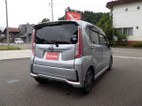 【民間車検場完備】当社の整備工場は運輸局指定の民間車検場です。購入後も安心して永くお車をお乗り頂けるよう車検・整備・メンテナンスを行います。また1日車検も可能です。お気軽にご相談ください。