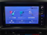 【ナビ】 遠出も安心♪音楽やテレビなどの機能も充実しています。
