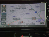 純正メモリーナビ、ラジオや地デジなど様々なメディアに対応しております♪(機種により異なりますのでスタッフまでご確認ください)
