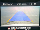 ●ガイドライン付きバックカメラ:不安な駐車もこれで安心!ガイドライン付きなので狭い箇所での駐車もラクラクです!