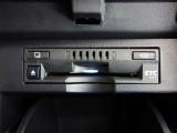 ETC車載器付きです。高速道路の料金所もスムーズに通過できます。