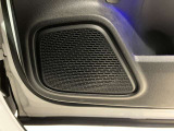 メルセデス・ベンツの定める厳しい基準をクリアしたお車のみをご案内させて頂きます。納車前整備はメーカー規定に基づき100項目以上にも及ぶ点検を熟練のメカニックによって行いご納車させて頂きます。