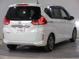 ボディクリーニング後、愛車をピカピカの状態へ保護するコーティング「ブライトパック」がおススメです!水垢がつきにくく、手入れがしやすくなりますよ!いつも愛車をきれいにしておきたい方におススメです。