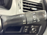 【オートライト(AUTO)】外の明るさをシステムが感知して、自動でヘッドライトが点灯します!ヘッドライトをつけ忘れを防ぐ便利機能です。