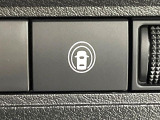 【クリアランスソナー】バンパーに付いたセンサーが障害物を検知!一定の距離に近づくとアラートで教えてくれます♪狭い駐車スペースや車庫入れ時も安心ですね☆