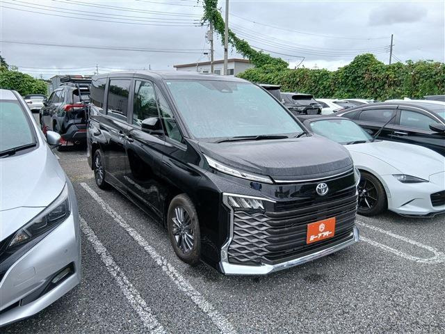 トヨタ ヴォクシー 