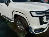 軽自動車〜ミニバンSUV車、国産輸入車問わず、格安車〜高級車まで幅広く取り揃えております。お気軽にご来店・お問い合わせ下さい。当店、スタッフが丁寧にご案内させていただきます。