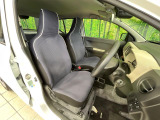 運転席シート廻りは使用感も少なく、良好な状態となっています。丁寧に使われていたことがよくわかりますね。