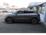 メルセデス・ベンツの定める厳しい基準をクリアしたお車のみを展示しております。現車確認ご希望の際は事前にお問い合わせください。