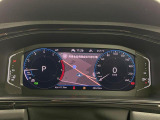 デジタル液晶メーター&rdquo;Digittal Cockpit Pro&rdquo;です。画面の切り替えは、ハンドルのボタンで簡単に操作ができます。