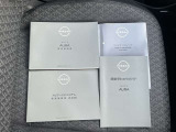 取扱説明書・整備手帳付いてます。