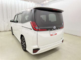 低燃費で環境にもやさしいハイブリッド車です。トヨタ専用診断機器でハイブリッドシステムを綿密に点検してあります!