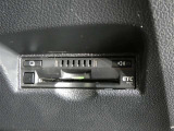 ナビ連動タイプのETC車載機です。ナビゲーションと連動してくれますのでカード未挿入を知らせてくれるなど便利な機能が追加されています。