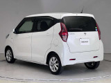 【ワイド保証】日産販売店の中古車には、無料で保証が付いています。走行距離無制限で、無料保証期間は1年間から。品質に自信があるから実現した、日産ならではの保証です。