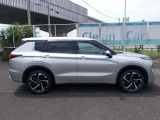 アウトランダー PHEV 2.4 P 4WD 