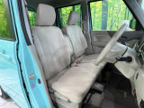 運転席シート廻りは使用感も少なく、良好な状態となっています。丁寧に使われていたことがよくわかりますね。