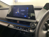 ディスプレイオーディオを装備。スマホとクルマをつなぐことで、これまでのナビに加えて、いろんなサービスが楽しめます。