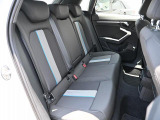 高度な訓練、教育を受けたAudi専門のテクニシャンが、100項目にもおよぶ精密な点検を実施。すべてをクリアしたAudi車だけが、あなたのお手元に届けられます。
