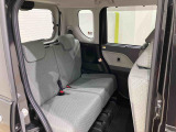 新車・中古車・サービス工場一体型店舗です。中古車はもちろん、ダイハツの新車も販売しておりますので是非一度ご来店下さい!