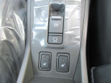自動車保険も取り扱っております。お車ご購入の際に、お気軽にご相談下さい。万が一の時に備えて、お客様に合ったプランをご提案します。