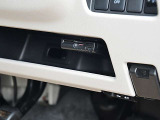 ETCユニット装備で高速道路等利用時 便利です。