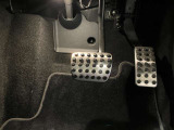 メルセデス・ベンツ車は、妥協を許さない常に高水準の技術と品質をもって製造されており、いつもでも変わらぬ価値を提供いたしております。