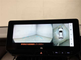 いまや必須装備「ナビゲーション」搭載!知らない場所にスイスイッとドライブ。もう、これなしではハンドルを握れませんね!でも運転中の操作は危険ですのでご注意ですね☆