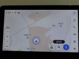 純正ナビを装備。タッチパネル式で使いやすく、お出かけもラクラクです。
