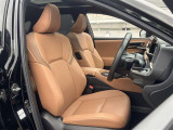クラウンスポーツ 2.5 Z E-Four 4WD 