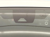 【トヨタセーフティセンス】走行中に前方の車両等を認識し、衝突しそうな時は警報とブレーキで衝突回避と被害軽減をアシスト。より安全にドライブをお楽しみいただけます。