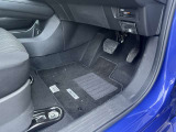 日産純正フロアマット付きです!