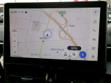 ディスプレイオーディオを装備。スマホとクルマをつなぐことで、これまでのナビに加えて、いろんなサービスが楽しめます。