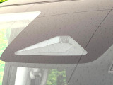 【ホンダセンシング】走行中に前方の車両等を認識し、衝突しそうな時は警報とブレーキで衝突回避と被害軽減をアシスト。より安全にドライブをお楽しみいただけます。