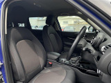 ◆LIBERALAは、輸入車選びの新たなスタイルを提案するインポート・セレクト・ブランドです。オーナー様となる方がクルマから直接感じる感性を第一にした、最良の一台との出会いをコーディネートいたします。