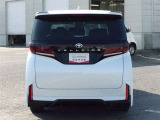 国家整備資格を取得しておりますメカニックが、大切なお客様のお車をご納車に向けて整備致します♪