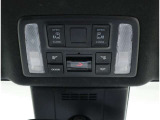 電動のスライドドアで楽々スムース!運転席からも開閉の操作もできます♪キーのスイッチひとつで自動開閉できる便利な機能もついてます♪