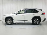RAV4 2.5 ハイブリッド G E-Four 4WD 