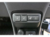 運転席、助手席シートヒーター付きです。