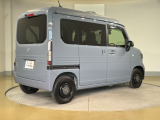 ご納車までの期間ですが、県内のお客様は1、2週間、県外のお客様は2、3週間ほどでご納車が可能となります。ただし、お支払いや書類の状況によっては多少の前後もありますので、その際には何卒ご了承下さい。