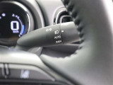 トンネルの多い区間で便利なオートライト機能付きです。