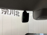 純正のドライブレコーダーを装備!!万が一の時にはしっかりと映像が残ります!煽り運転や事故が多いこのご時世。安心の為には着いていて欲しいオプション装備ですね♪