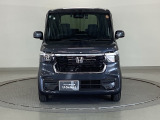 LEDヘッドライトを装備しています。LEDヘッドライトはとても明るく、雨の日や夜間走行も安全・安心です。