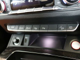 ご契約からご納車、そしてアフターフォローまで。AAA横浜青葉の専任スタッフは、お客様のAudiライフをきめ細かくサポートさせて頂きます。