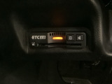 いまや快適なカーライフに欠かせないETCが付いています。