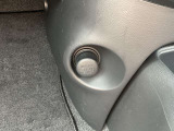 シガーソケットを装備しております。